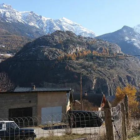 Ecrin De La Salcette Holiday home Saint-Martin-de-Queyrieres